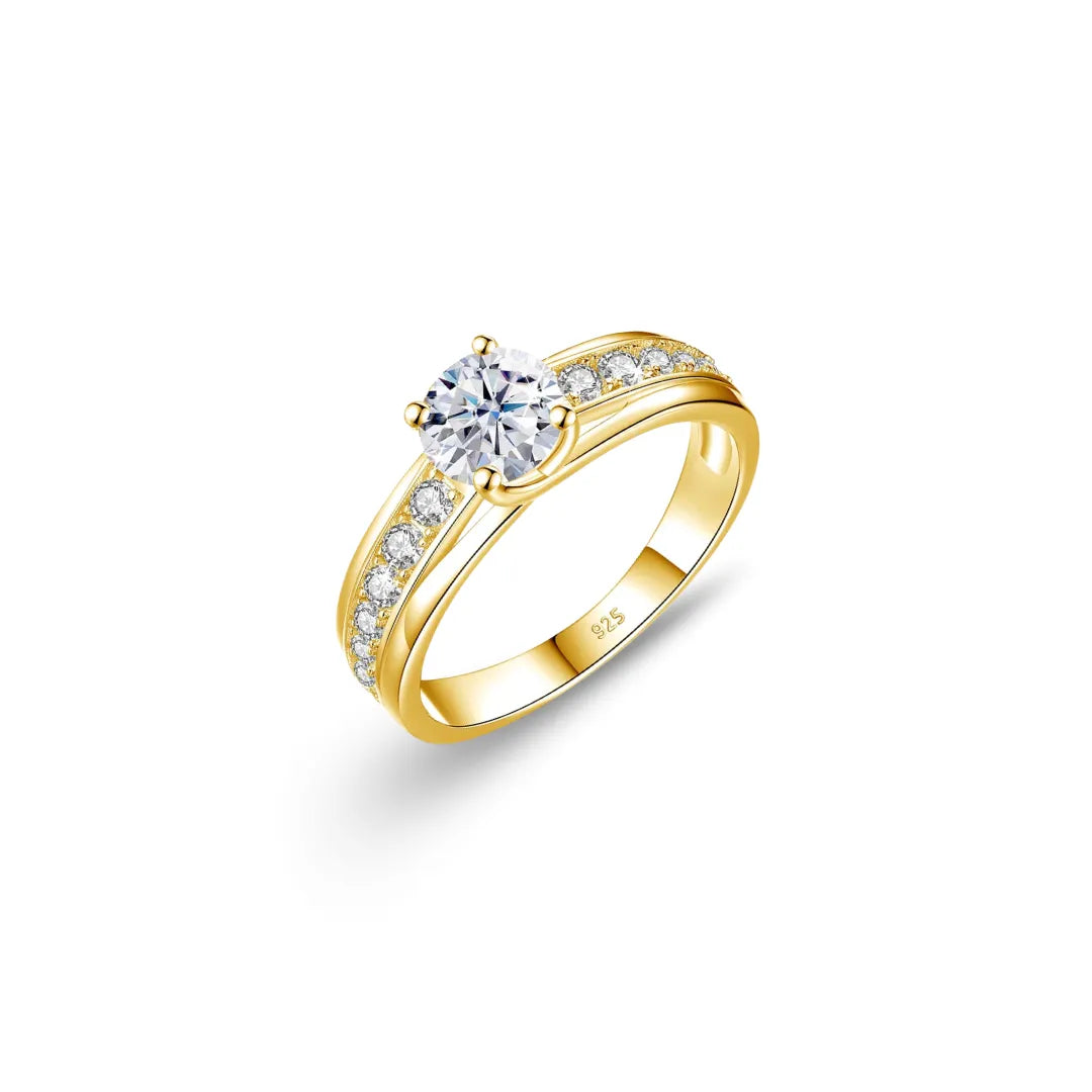 18k, Prata 925, Moissanite, Zircônias de alta pureza.