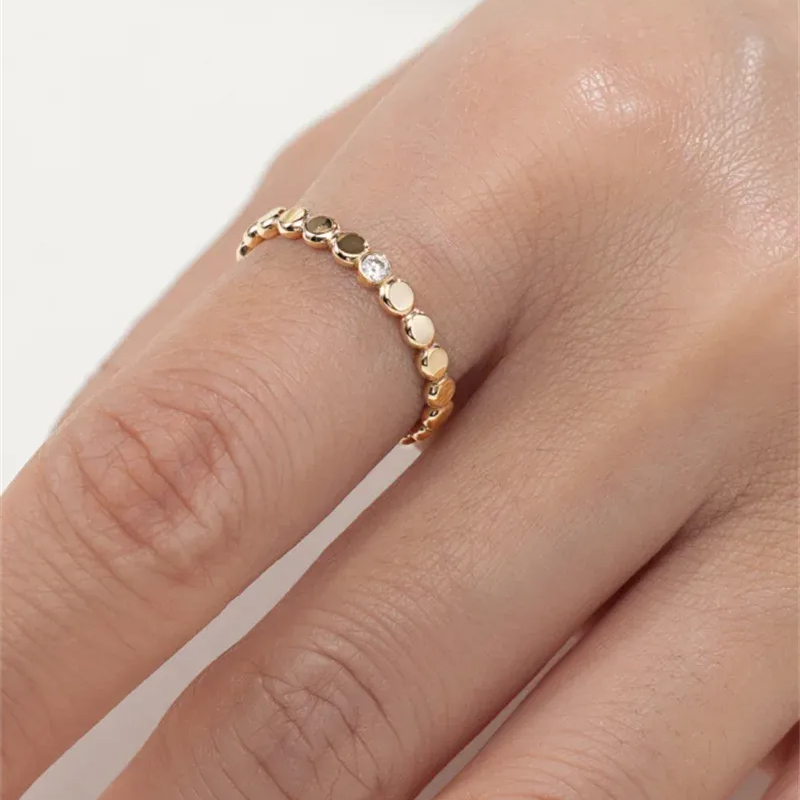 ouro - Zircônia de alta pureza e qualidade.