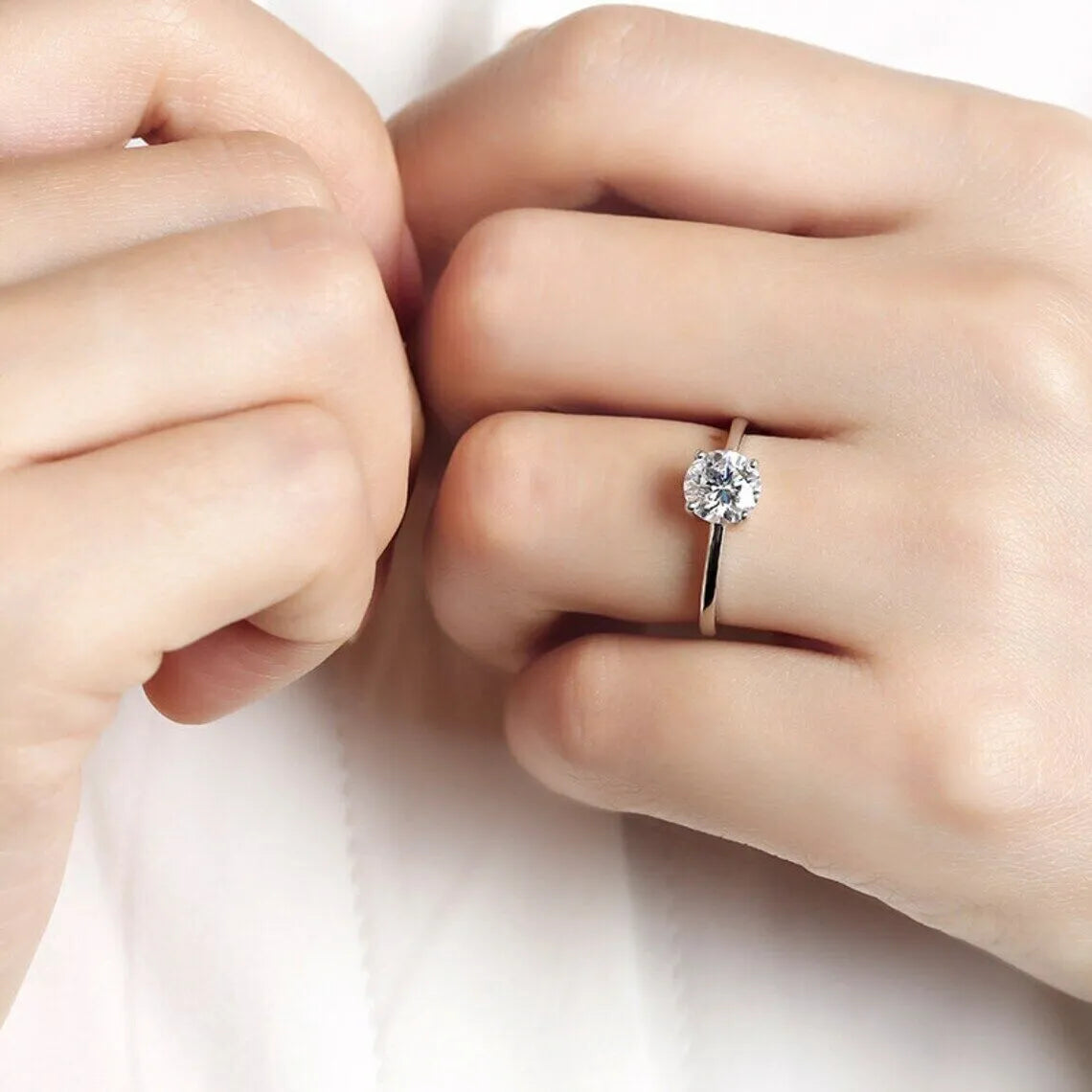 banho de ouro branco 18k-moissanita