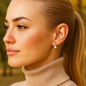 rata 925 banhada ouro branco 18k e ouro 18k.
Pedra: Moissanita 0.3ct (quilates).